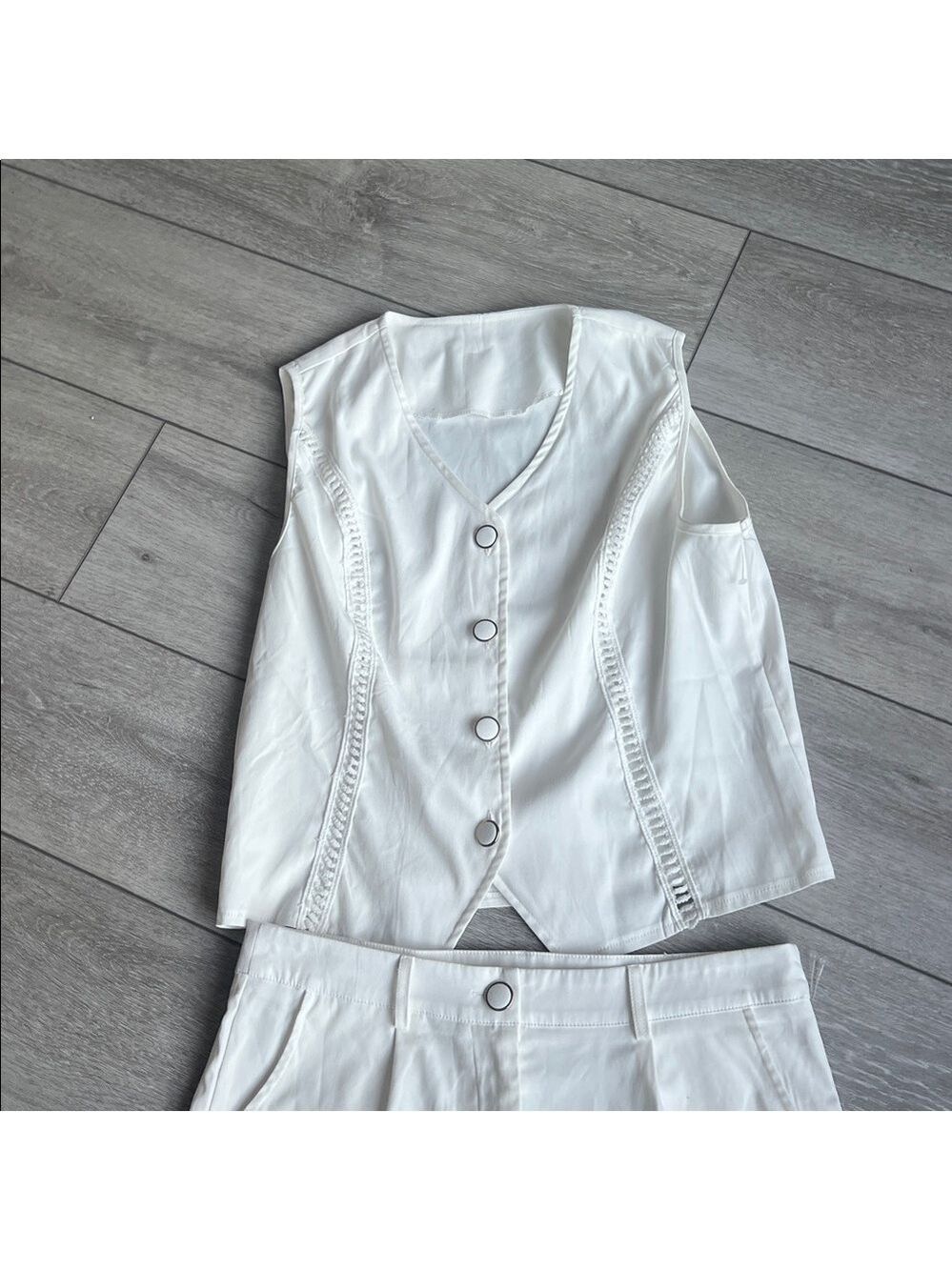 Unbranded Two piece White Women's Shorts and vest set size large - Picture 5 of 10